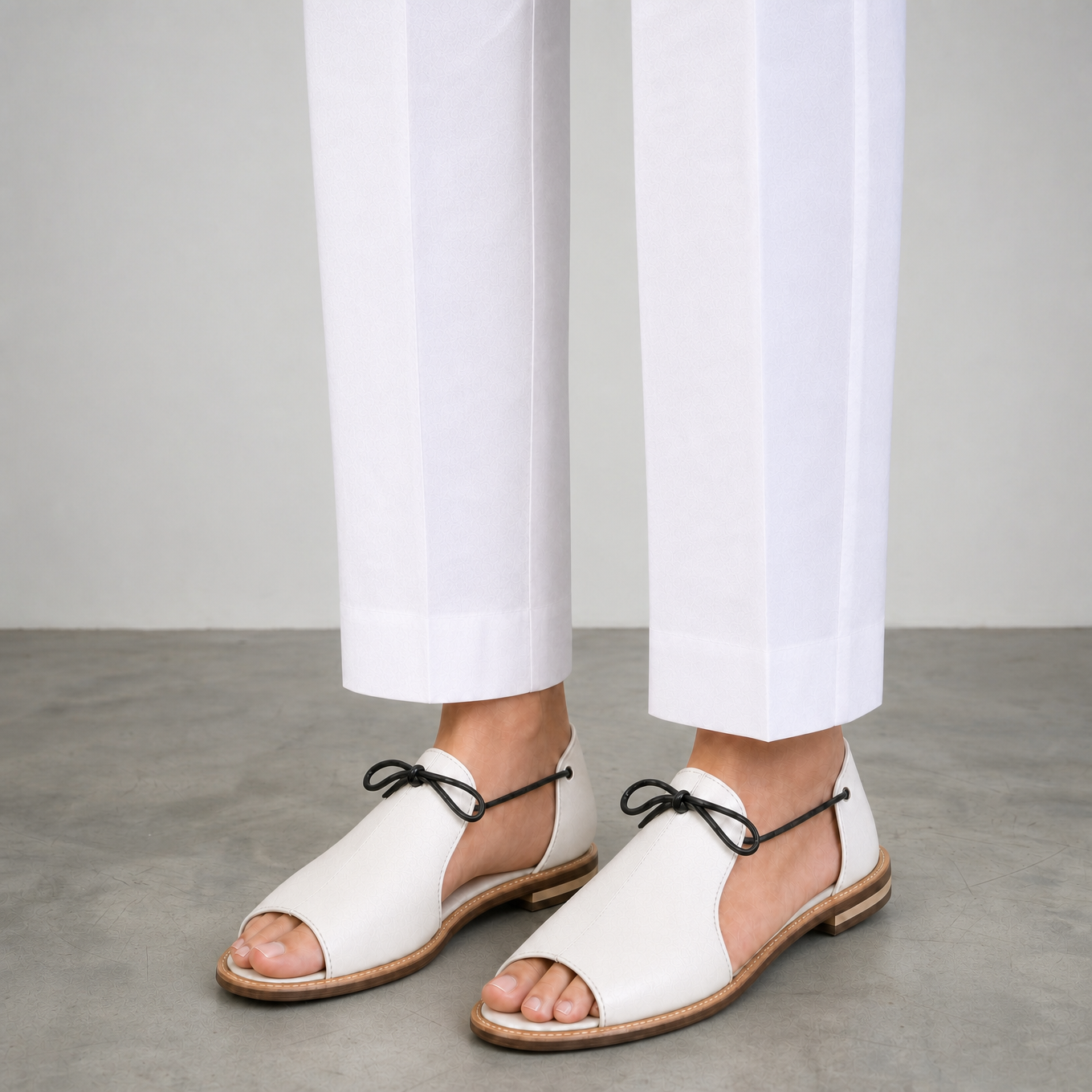 Oakmere | Sandals | By Emilly