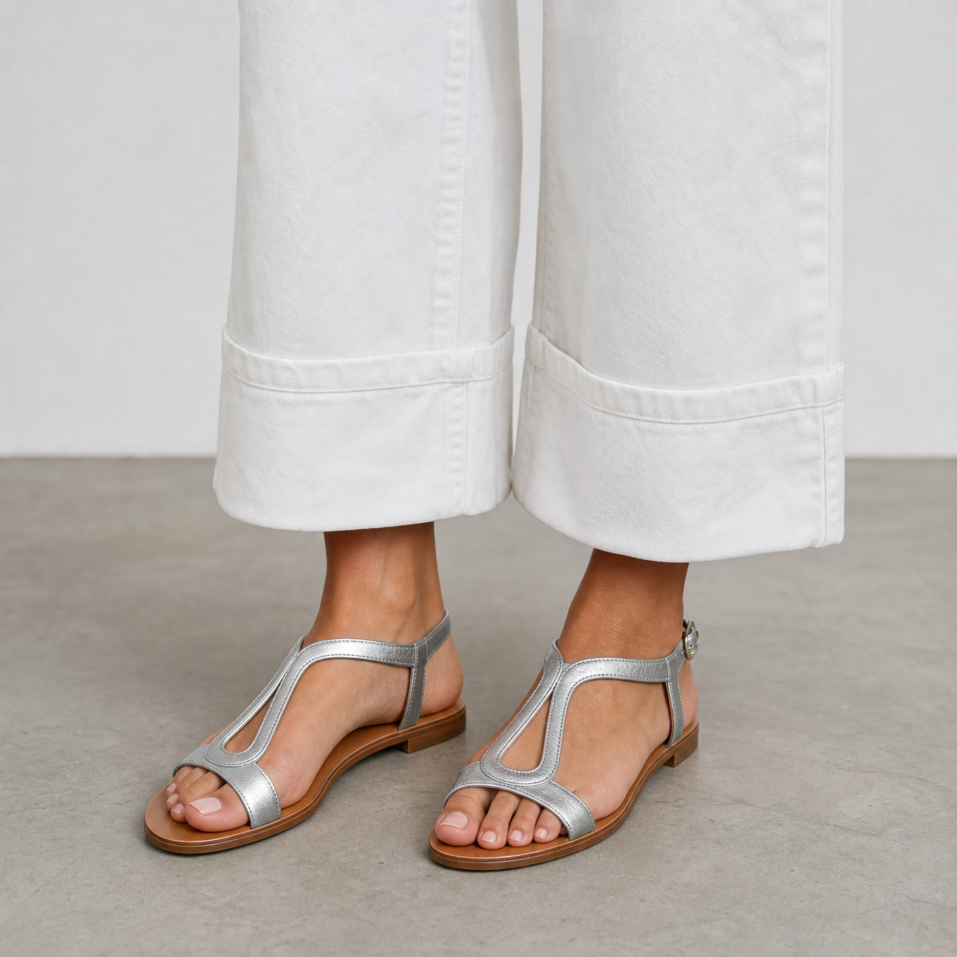 Oakmere | Sandals | Hailyn