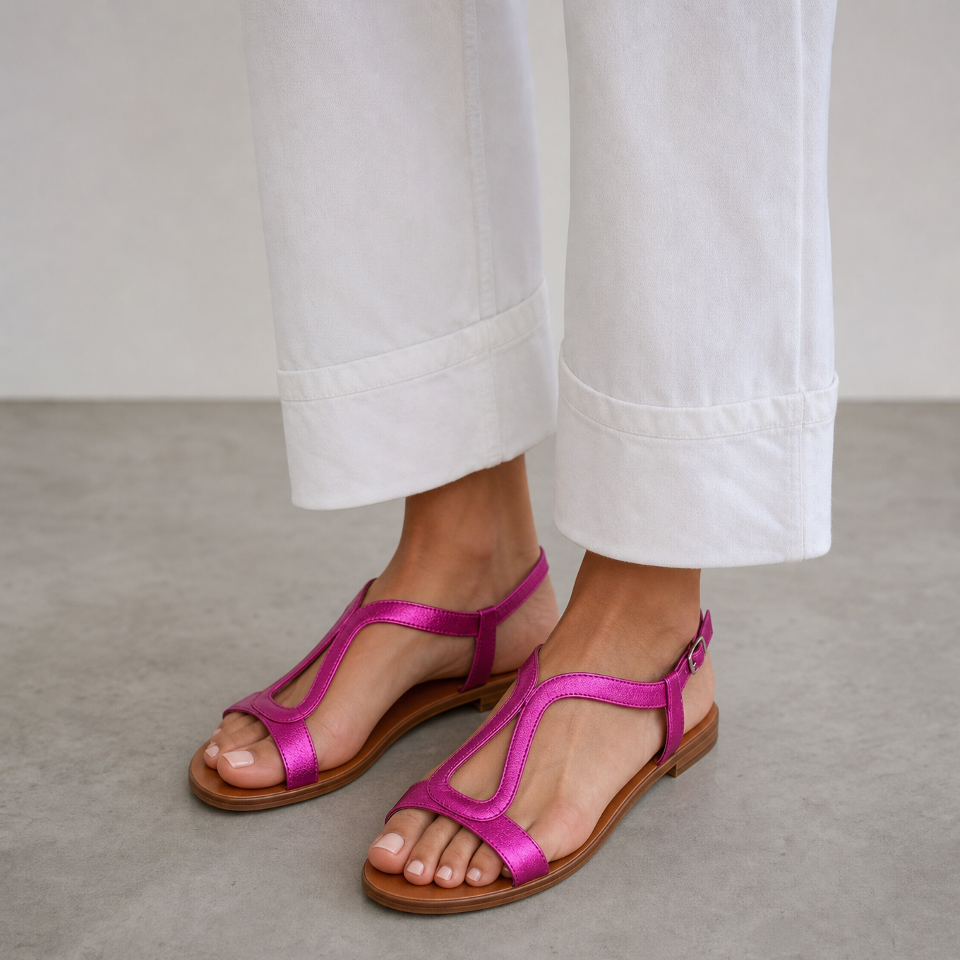 Oakmere | Sandals | Hailyn