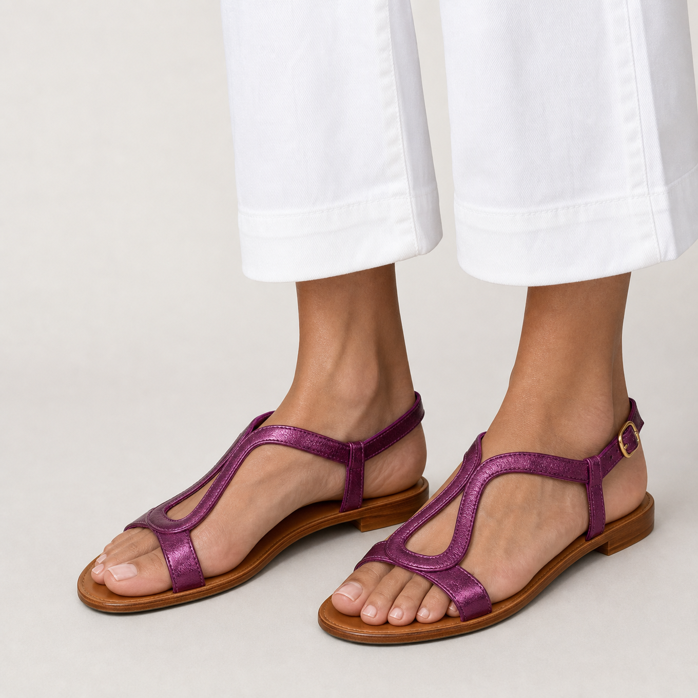 Oakmere | Sandals | Hailyn