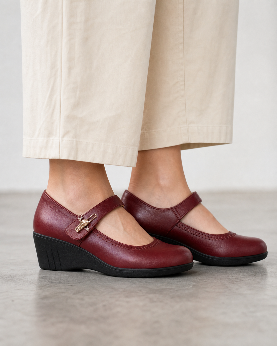 Oakmere | Sandals | Shila